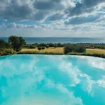 Pamperduto Country * Porto Potenza Picena
