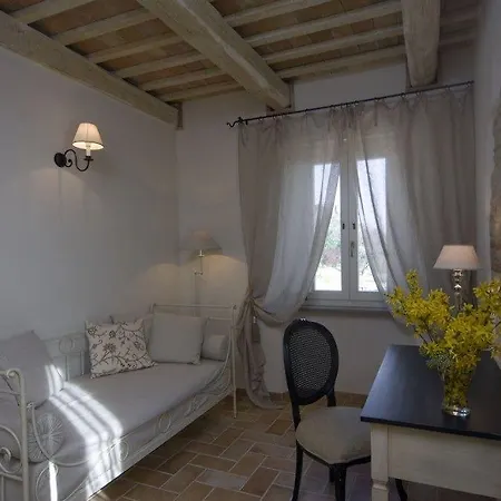 Pamperduto Country منزل ريفي *