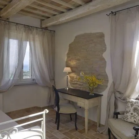 منزل ريفي Pamperduto Country *